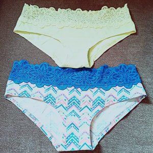 CLEARANCE! Floral Lace Panties Size 5 Small Yellow Green Blue Pink Patterned EUC